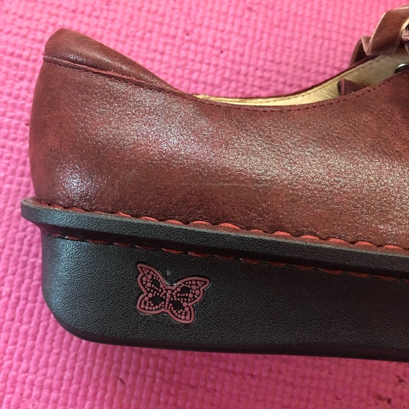 ๐บ๐บ Alegria Burgandy Leather Lace-Up Oxford ๐บ๐บ - Picture 6 of 15